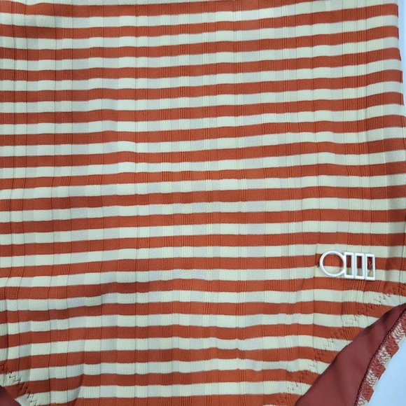 Solid & Striped The Madeline Swimsuit in Bronze Rib Sz SM - Picture 8 of 14